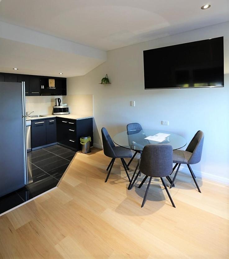 Dunsborough Apartments & Suites Esterno foto