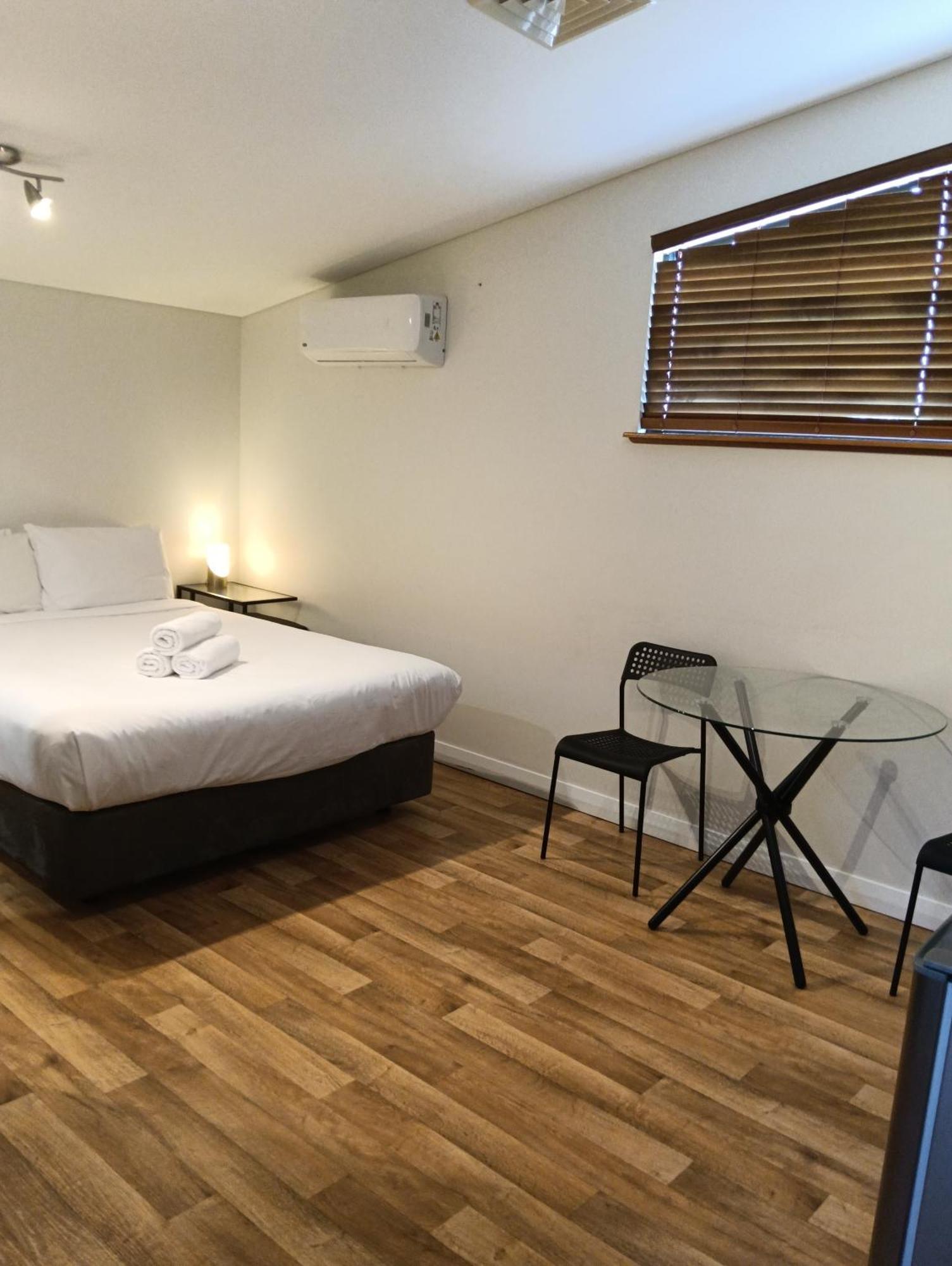 Dunsborough Apartments & Suites Esterno foto